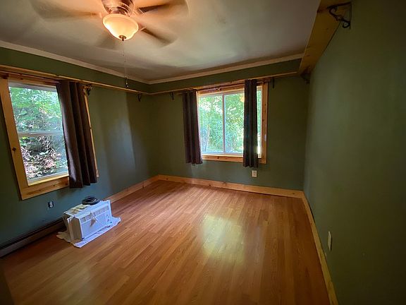 5th image of 219 Keller Ave