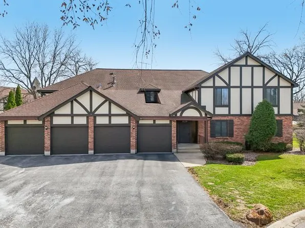 8239 Mulberry Ct #13C, Palos Hills, IL 60465