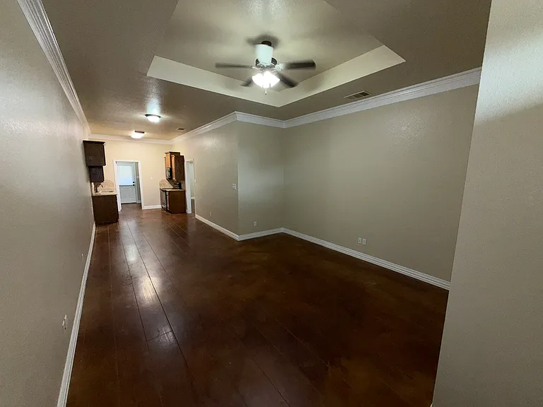 717 Ferrara Cir #B — Photo 9