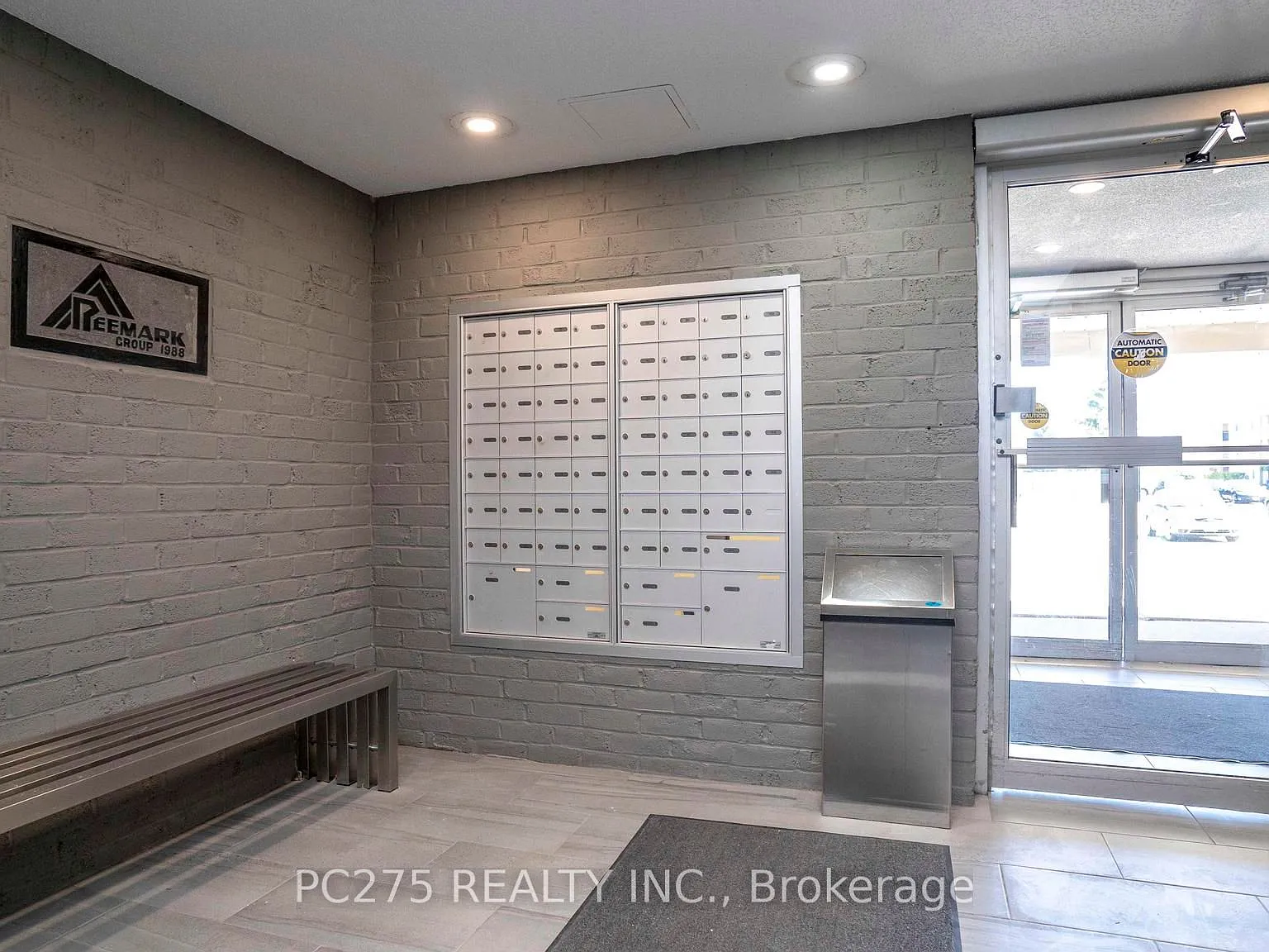 2 bed, $1,700 — Photo 4