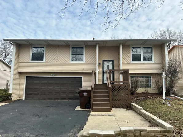 18117 Orleans Dr, Hazel Crest, IL 60429