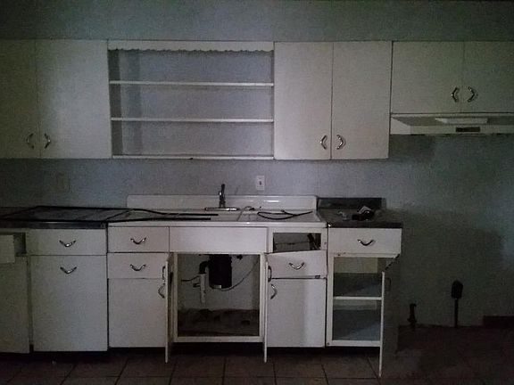 2nd image of 415 N Berwick Ave