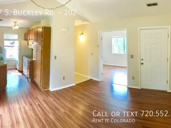 2207 S Buckley Rd APT 202, Aurora, CO 80013
