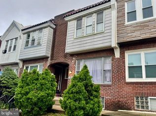 914 Anchor St, Philadelphia, PA 19124