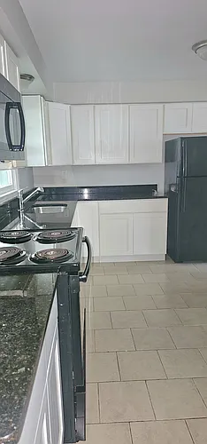 148 Bradford Ave Photo 1