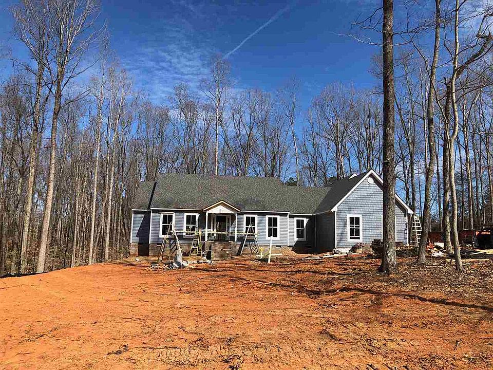 1st image of 105 Richardson Dr