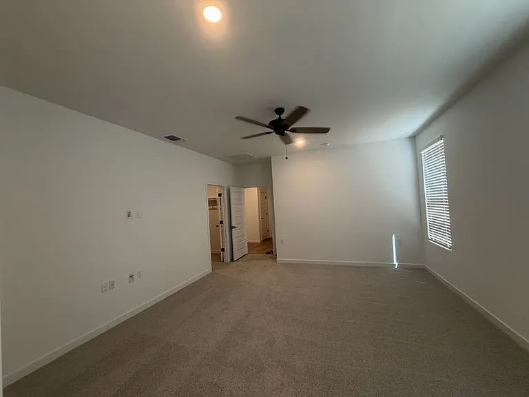 8729 Ponderosa Ave — Photo 17