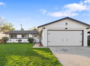 6900 Peck Dr, Sacramento, CA 95828