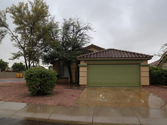 2nd image of 2437 E Winchester Pl