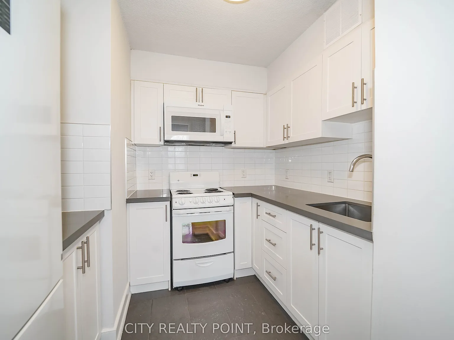 1 bed, $2,195 — Photo 4