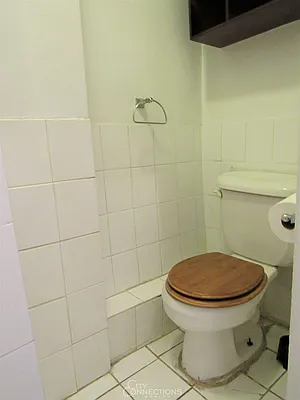 Rented by City Connections Realty | media 9