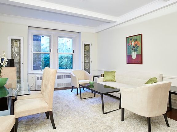 4th image of 215 E 72nd St APT 2W