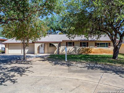 912 N BRYANT ST, Pleasanton, TX, 78064