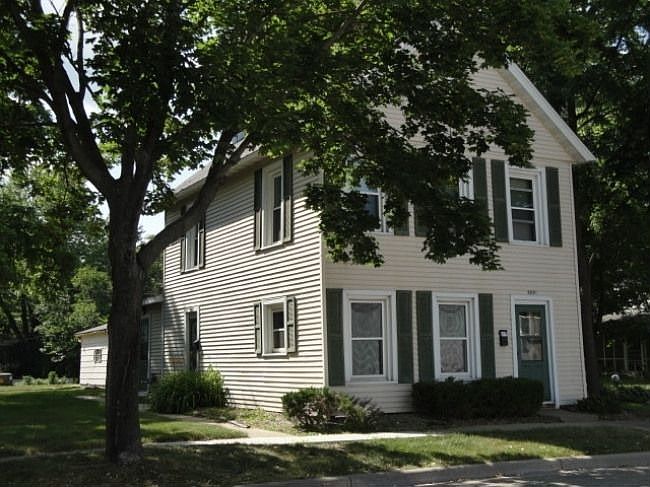 1st image of 509 Washington St