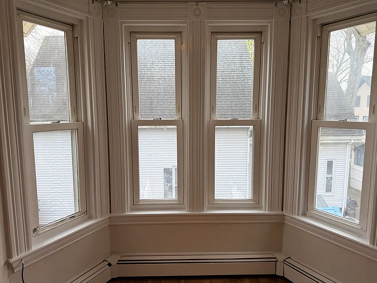 8 Winnemay St #2 — Photo 1