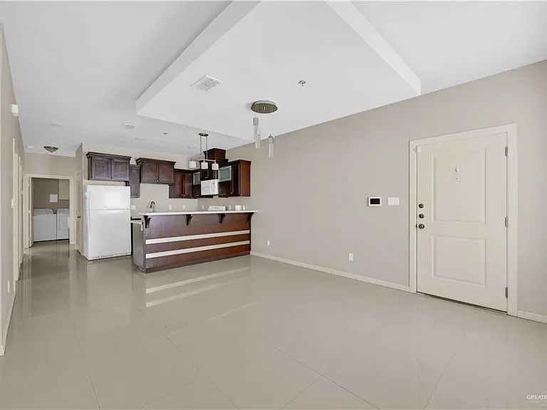 3004 S L St #2 — Photo 5