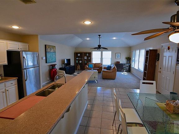 2nd image of 13911 Pirates Beach Blvd