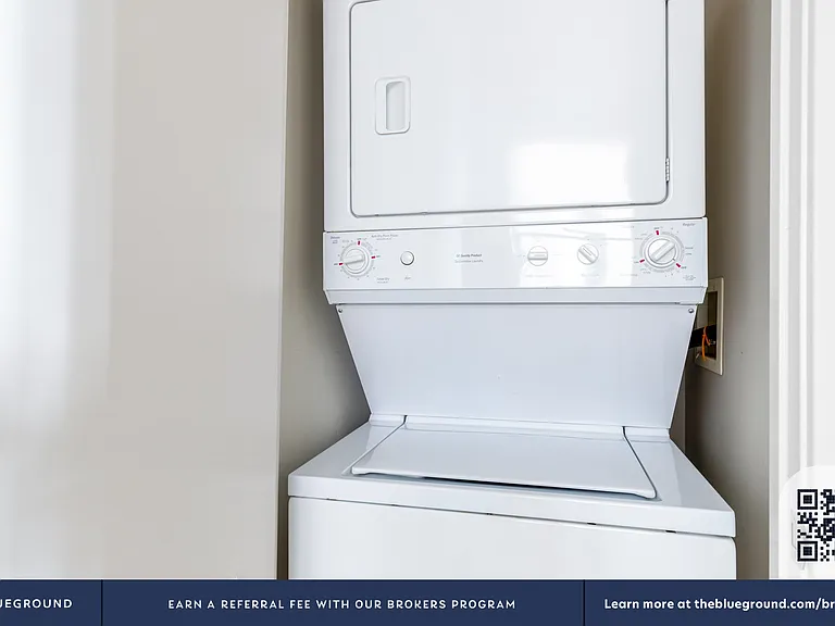 Washer/Dryer in Apartment