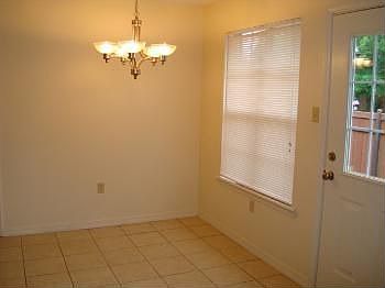 4th image of 2603 W C Ct