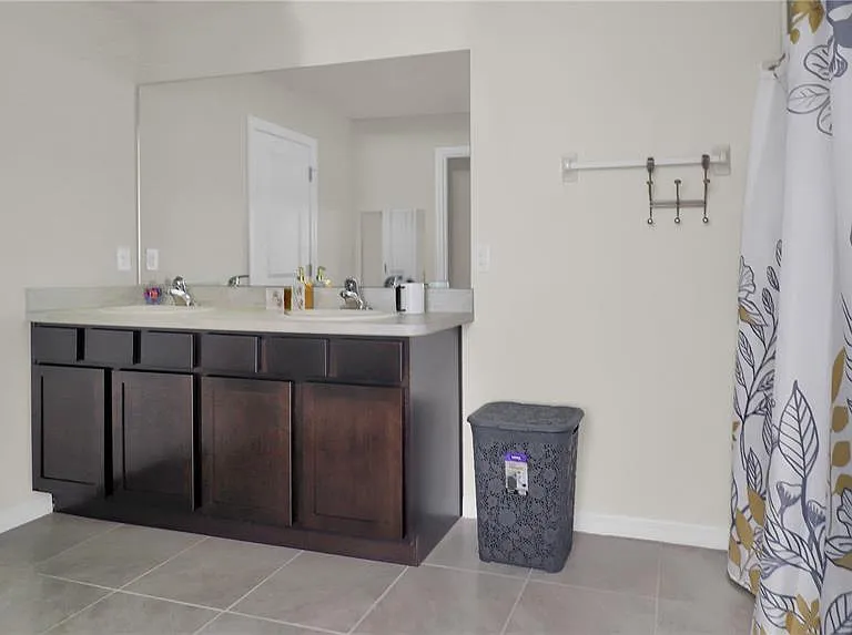 5546 Logan Cave Ave — Photo 21