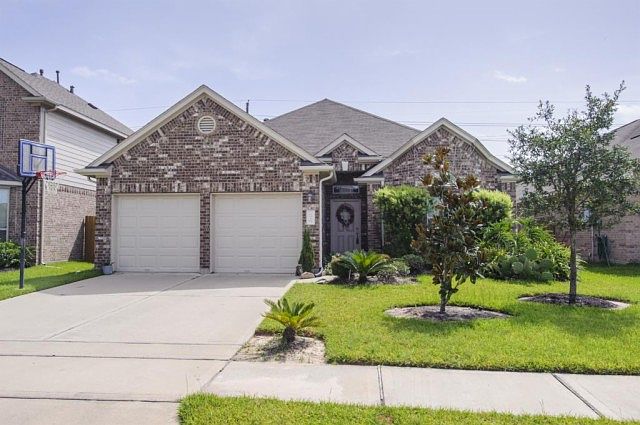 1st image of 9910 Taylor Springs Ln