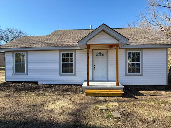 247 Main St N, Atoka, TN 38004
