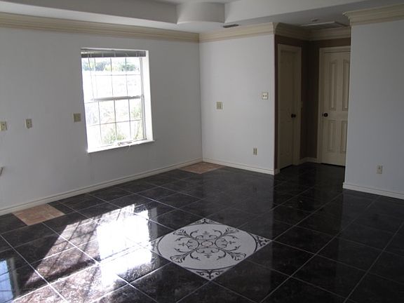 2nd image of 2117 Jonquil Avenue