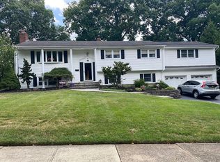 44 Hurst Ter, Wayne, NJ 07470