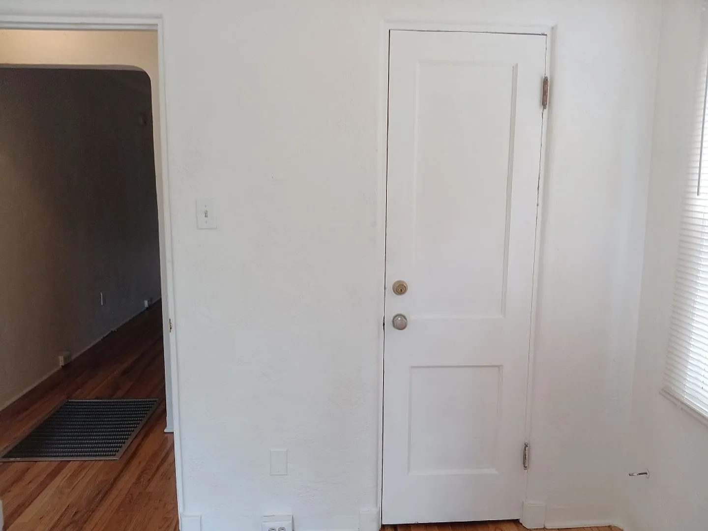 Cozy 2-Bedroom 1 Bathroom Home in NE ABQ! — Photo 4