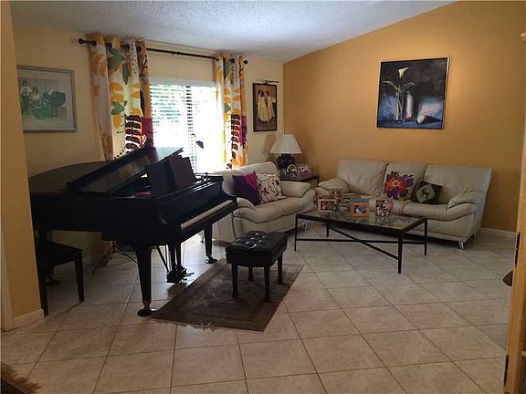 5th image of 5056 NW 66th Ln