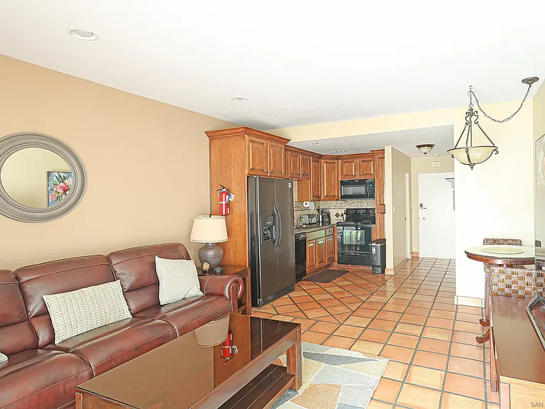 2003 Costa Del Mar Rd #654 — Photo 7