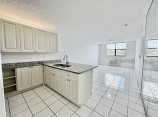 2401 Riverside Dr APT 417, Pompano Beach, FL 33065