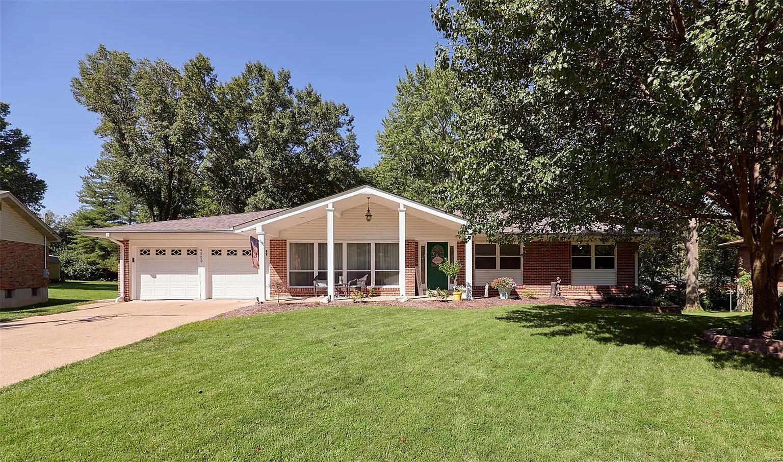 4553 Mellowlight Dr photo 1