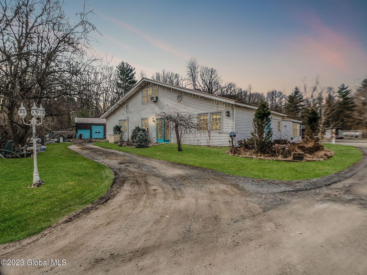 9 Oak Avenue, Malta, NY 12020 MLS 202412800 Zillow