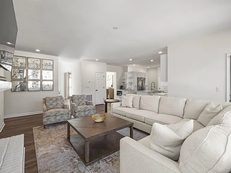 7210 Amberleigh Way — Photo 62