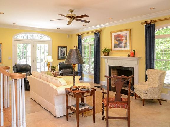 4th image of 5695 Little Lake Dr