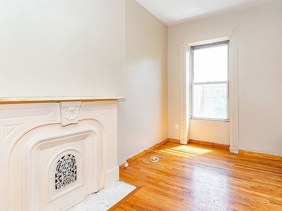 5th image of 1119 Bergen St APT 4B