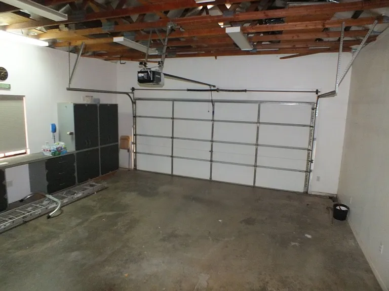 5680 Azalea Cir — Photo 11