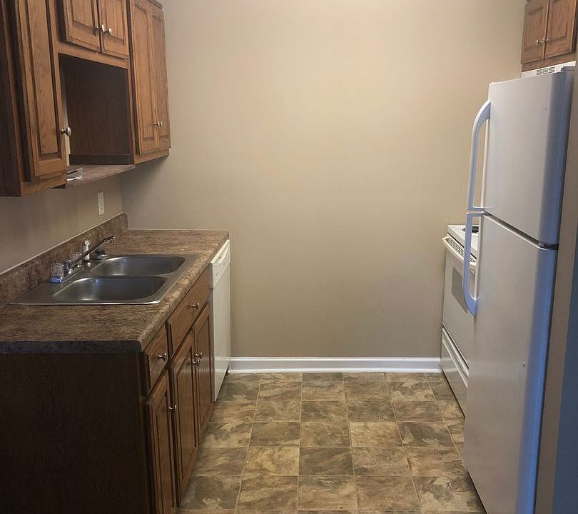 1st image of 731 N Water Ave #1B-1Ba-655Sqft