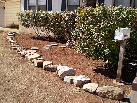 2nd image of 710 Woodlawn Dr