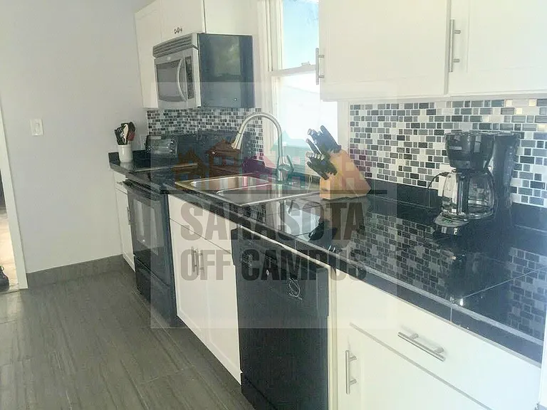 3600 Old Bradenton Rd #A — Photo 5