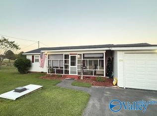 20916 Yarbrough Rd, Athens, AL 35613