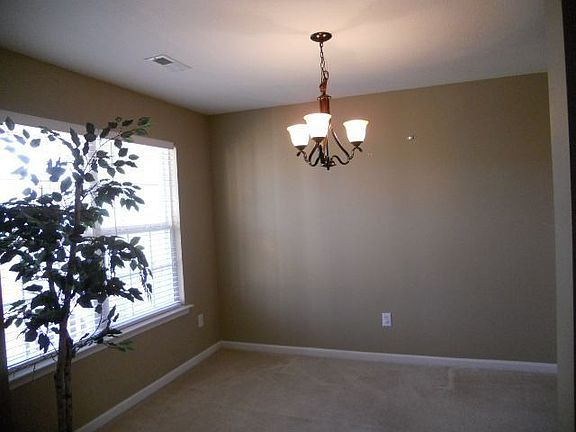 Formal Dining