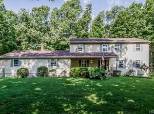 55 Wellington Dr, Carmel, NY 10512