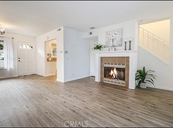 3rd image of 131 Briarwood Ln