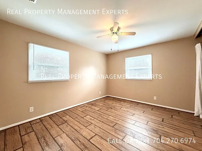4008 Irvington Dr — Photo 9