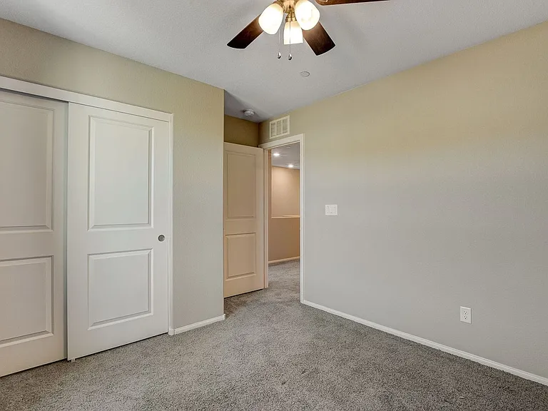 2806 Alenga St — Photo 34
