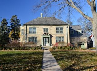 6110 3rd Ave, Kenosha, WI 53143