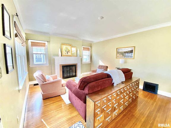 4th image of 1025 E Norwood Ave