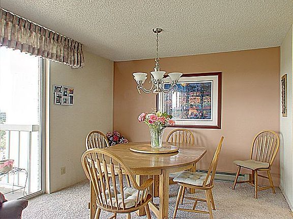 5th image of 4540 8th Ave NE APT 1705